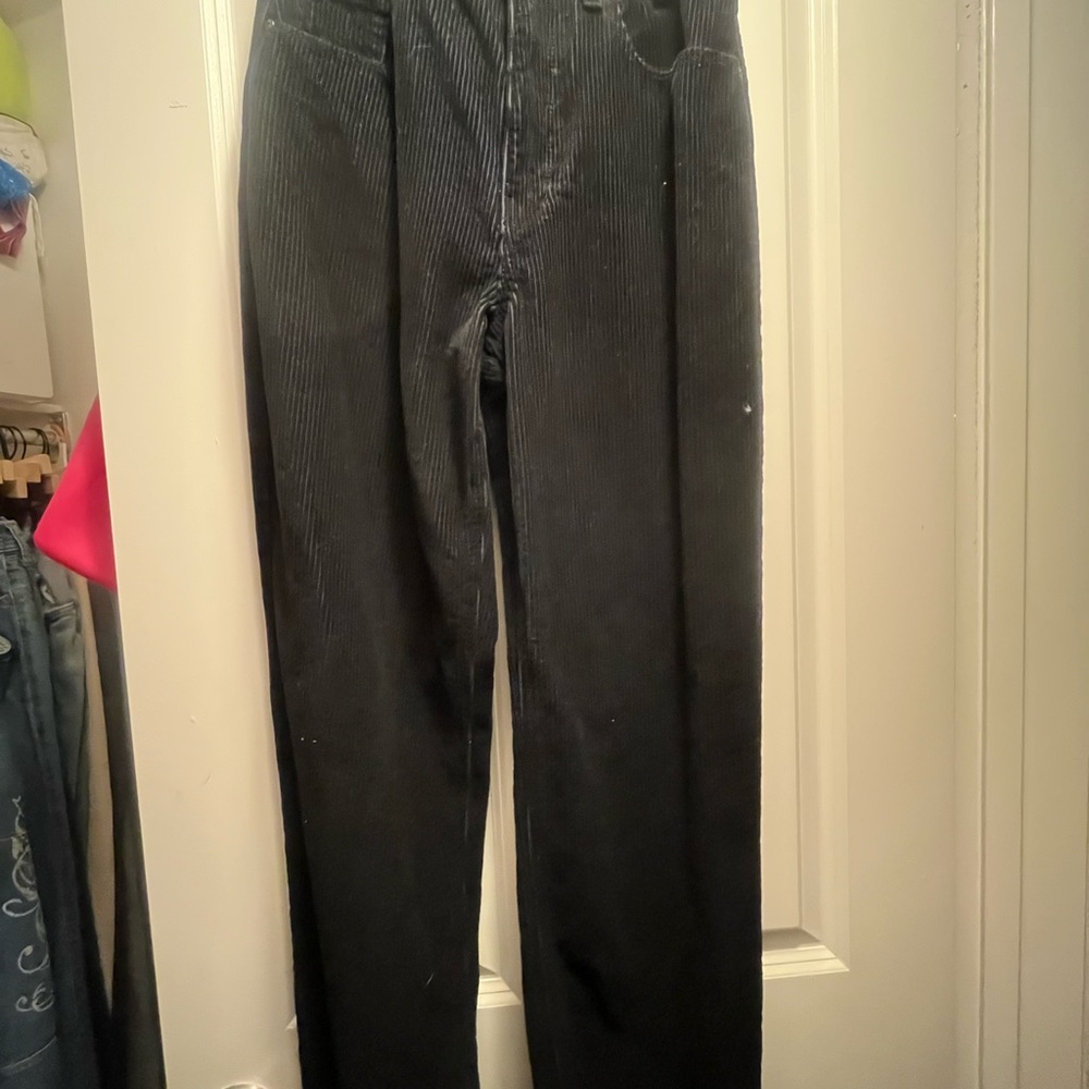 Empyre Black Men's Straight Jeans